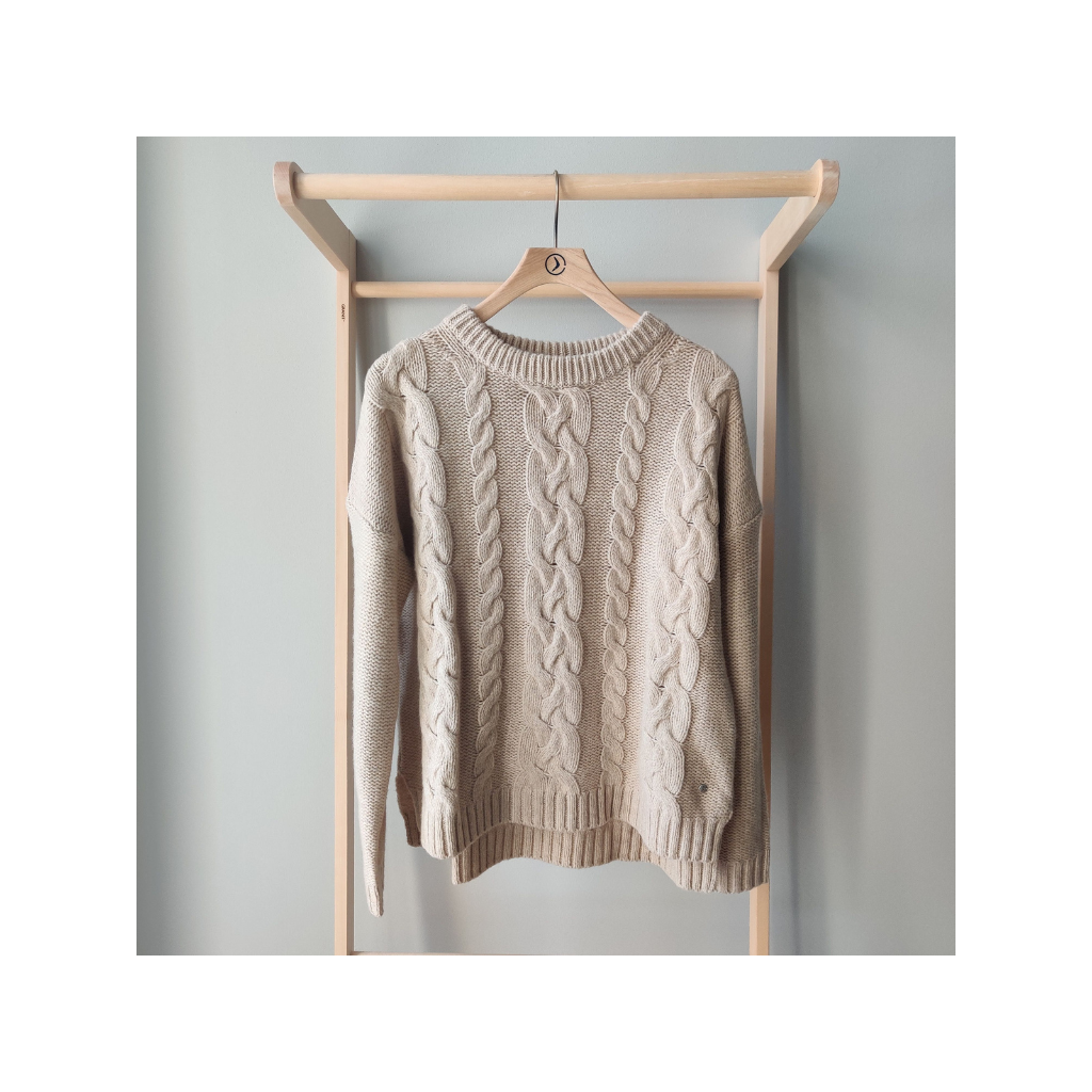 YSTIKSET: Love Cable Sweater